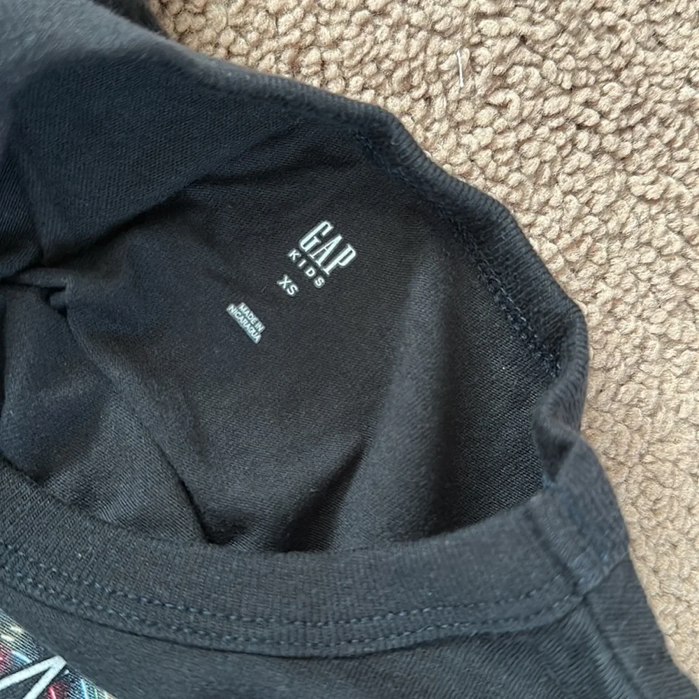 New, Gap - Picture 3 of 5